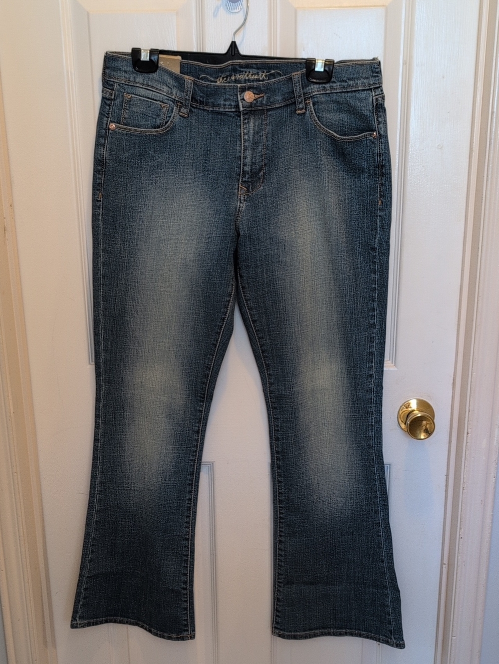 Ok Navy "Sweetheart Mid-Rise Bootcut Jeans - Blue